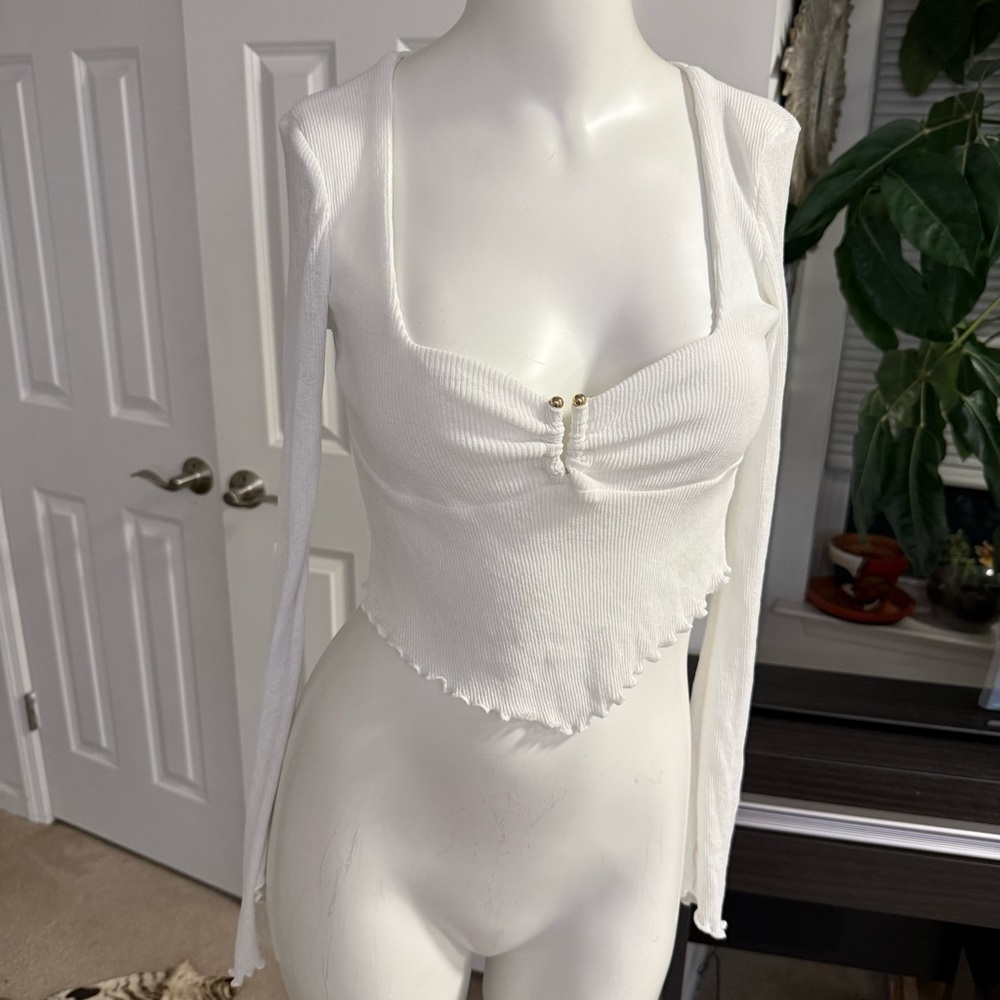 STEELE White Long Sleeve top